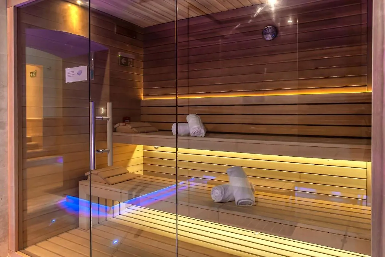 Accademia Club & Spa Rome Hotel